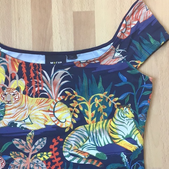 Anthro Maeve Tiger Jungle Print Top Off-Shoulder Knit Jungle Print - Picture 8 of 12